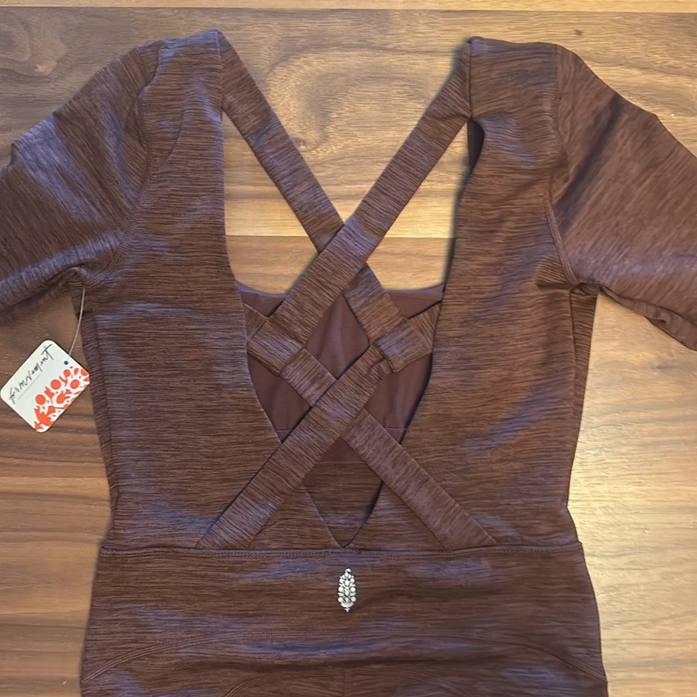 NWT Free People Movement Relieve Crossback Bodysuit - Picture 5 of 10